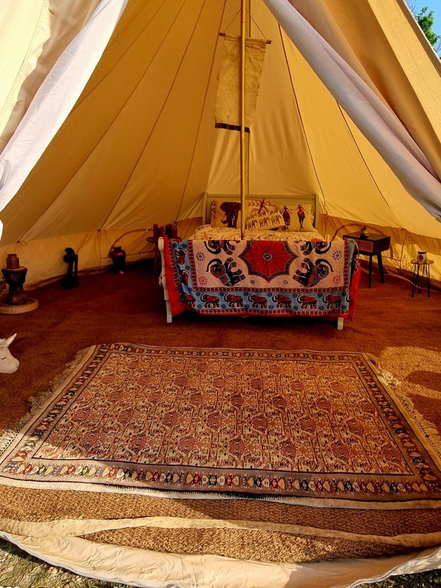 Secret Garden Glamping African Themed Tent Newark upon Trent 外观 照片